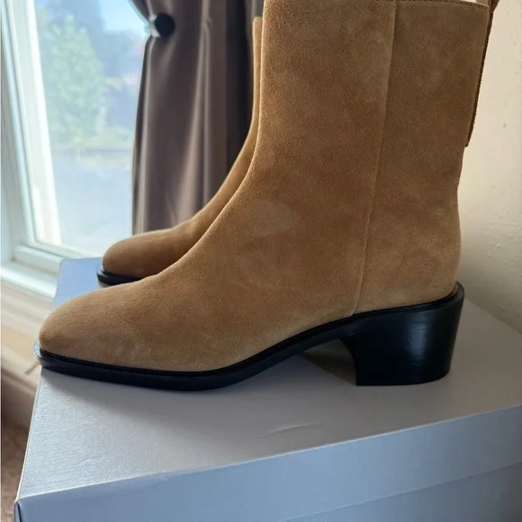 Everlane Tan Ankle Boots - Picture 6 of 6